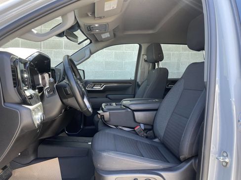 Used 2024 GMC Sierra 1500 SLE AWD/4WD image 10