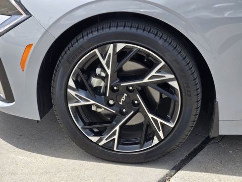 Certified 2025 Kia K5 GT-Line w/ GT-Line Premium Package FWD image 17