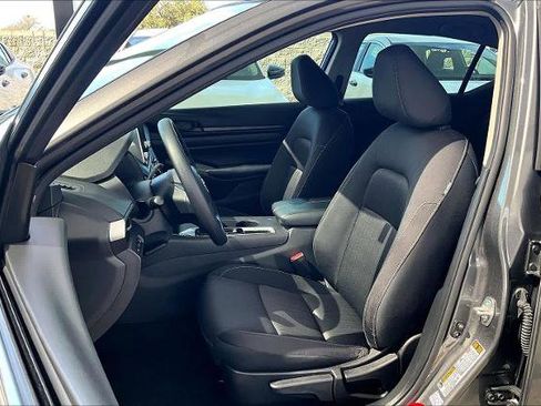 Certified 2025 Nissan Altima 2.5 S image 8