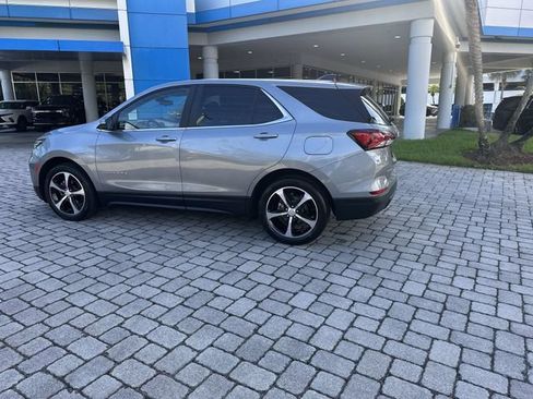 Used 2023 Chevrolet Equinox LT FWD image 34