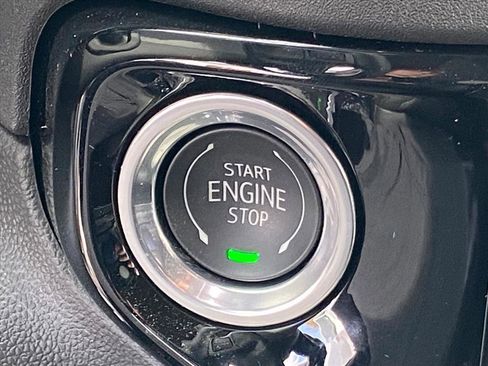 New 2025 Chevrolet Silverado 1500 LT image 17