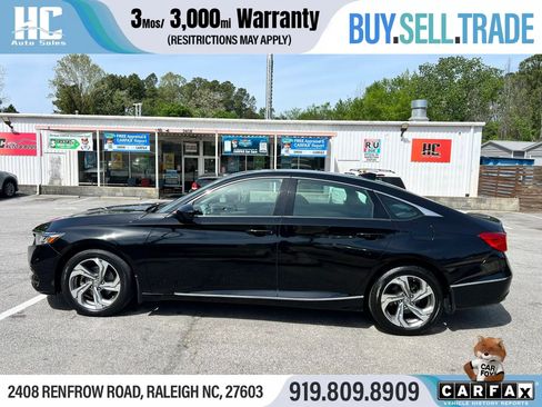 Used 2018 Honda Accord EX image 2