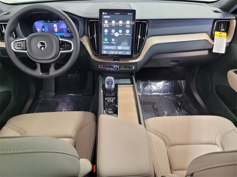 New 2026 Volvo XC60 B5 Plus w/ Protection Package Premier image 11