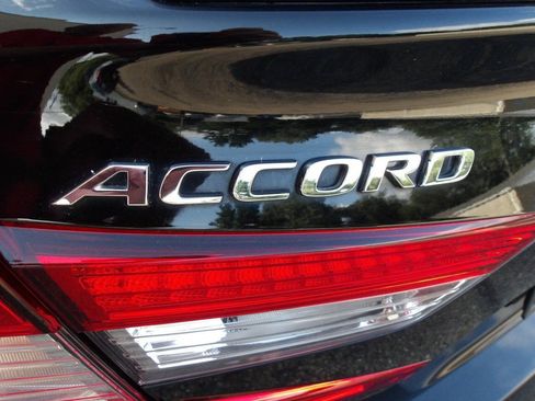 Used 2022 Honda Accord Sport image 35