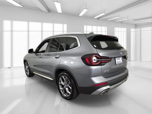 Used 2024 BMW X3 sDrive30i w/ Convenience Package RWD image 5