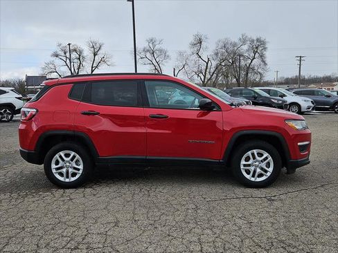 Used 2018 Jeep Compass Sport image 26