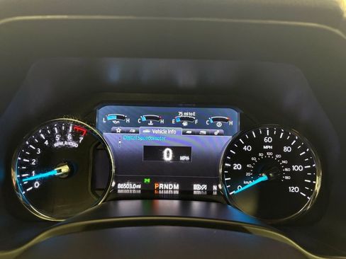 Used 2020 Ford Expedition XLT w/ Equipment Group 202A RWD image 26