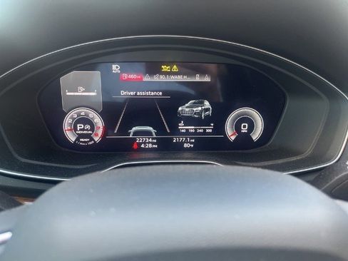 Used 2022 Audi Q5 2.0T Premium Plus image 11