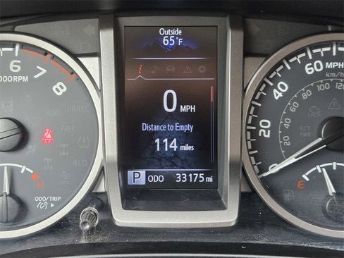 Used 2019 Toyota Tacoma SR5 image 27