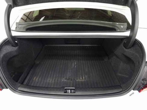 Used 2023 Volvo S60 B5 Plus w/ Climate Package image 9