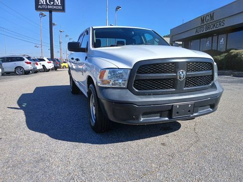Used 2019 RAM 1500 Tradesman image 2