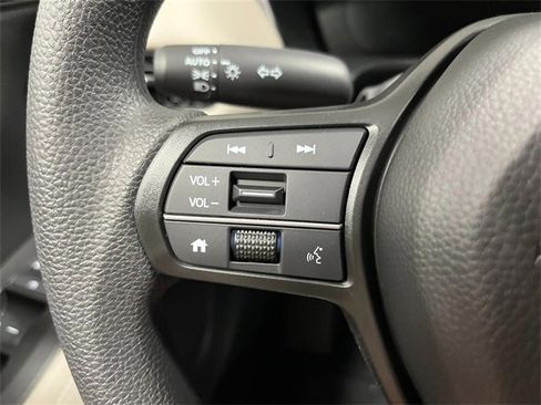 New 2026 Honda HR-V LX image 16