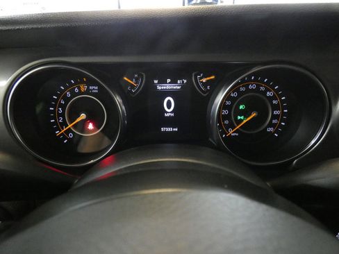 Used 2019 Jeep Wrangler Unlimited Sport AWD/4WD image 17