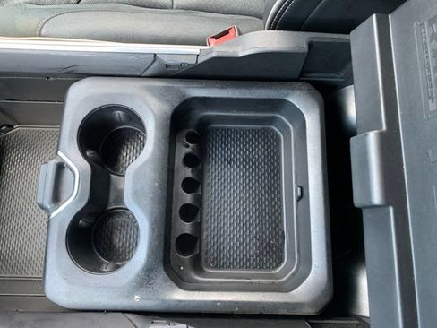Used 2019 RAM 1500 Laramie AWD/4WD image 35
