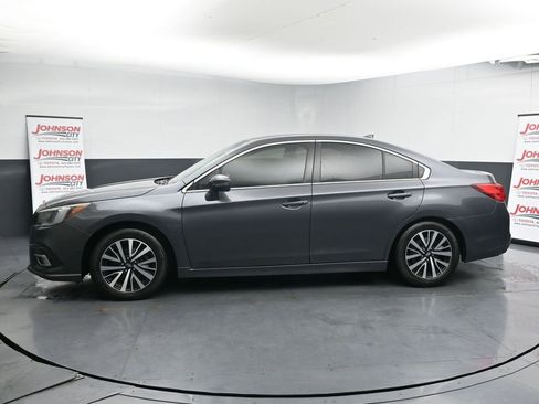 Used 2018 Subaru Legacy 2.5i Premium image 5