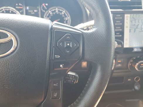 Used 2023 Toyota 4Runner TRD Off-Road Premium AWD/4WD image 21