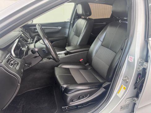 Used 2019 Chevrolet Impala LT image 9