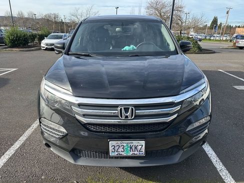 Used 2017 Honda Pilot EX-L image 3