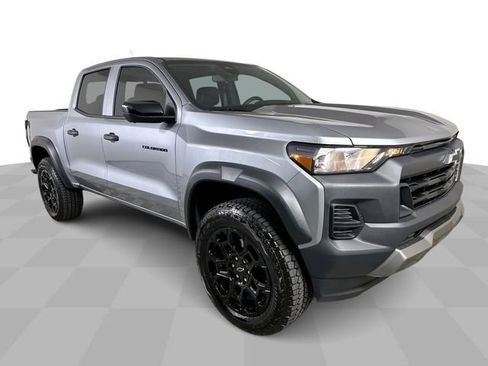 New 2026 Chevrolet Colorado Trail Boss AWD/4WD image 2