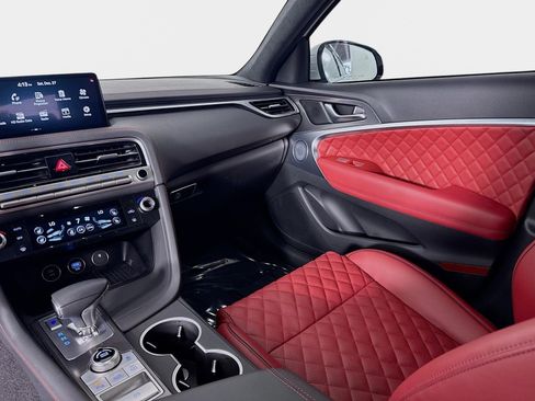 Certified 2025 Genesis G70 3.3T Advanced w/ Sport Prestige Package image 26