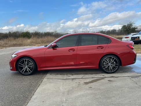 Certified 2024 BMW 330i Sedan w/ M Sport Package image 5