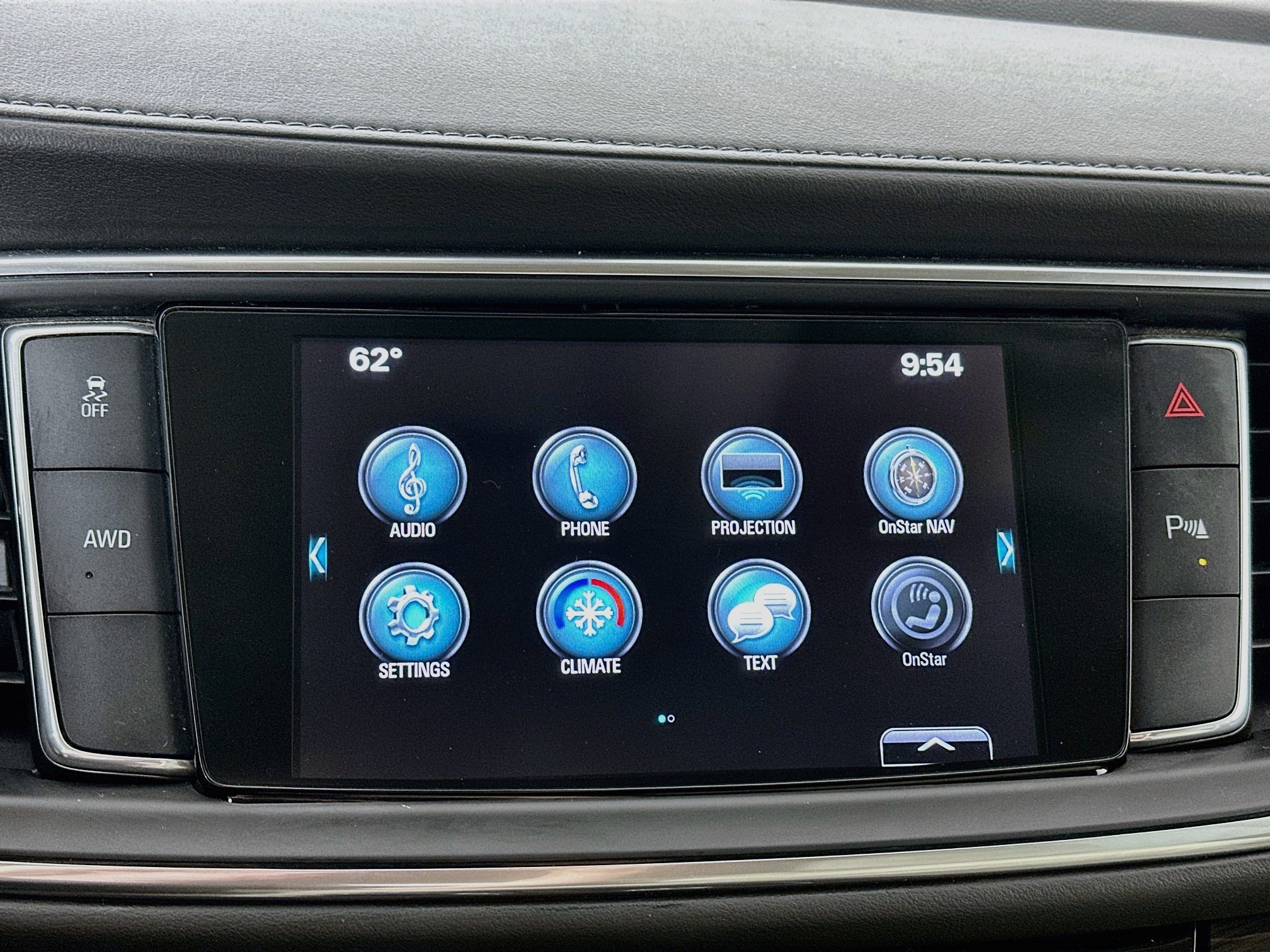 Used 2019 Buick Enclave Essence AWD/4WD image 14