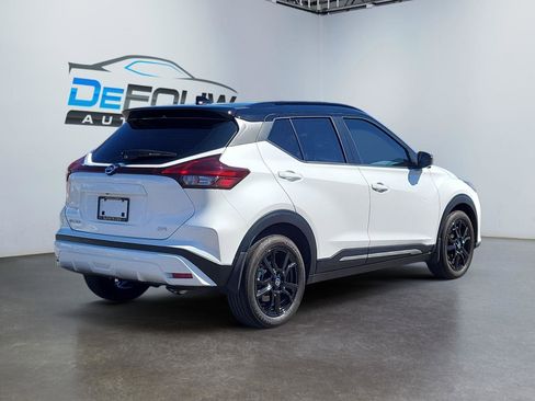 Used 2021 Nissan Kicks SR FWD image 3