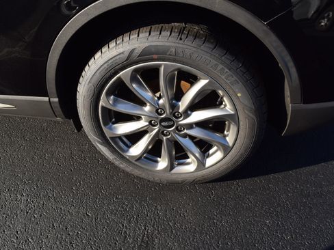 Used 2022 Lincoln Corsair AWD w/ Premium Package image 6