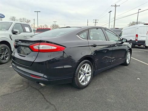 Used 2013 Ford Fusion SE image 7