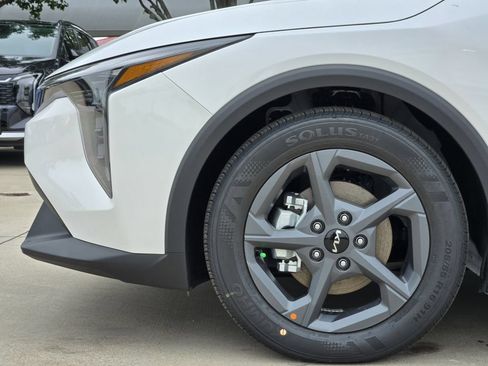 New 2026 Kia K4 FWD image 5