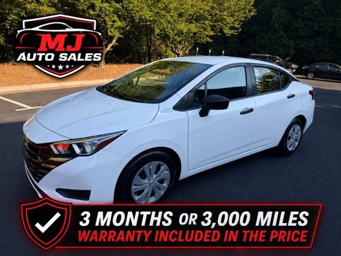 Used 2023 Nissan Versa S FWD image 1