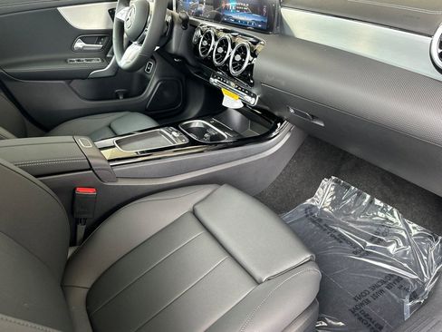 New 2025 Mercedes-Benz CLA 250 4MATIC image 13