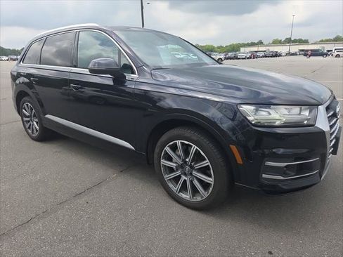 Used 2017 Audi Q7 3.0T Premium Plus w/ Premium Plus Package AWD/4WD image 4