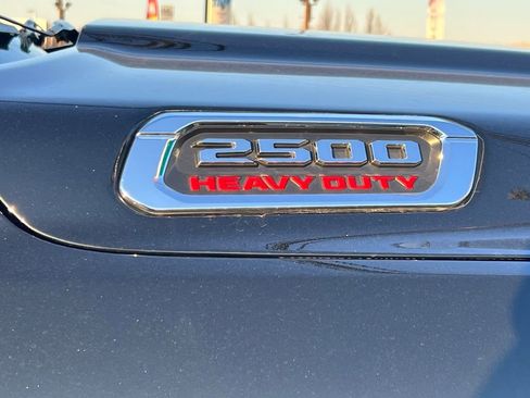 Used 2022 RAM 2500 Limited image 8