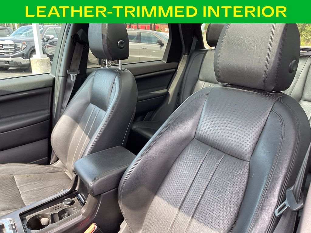 Used 2019 Land Rover Discovery Sport HSE AWD/4WD image 14