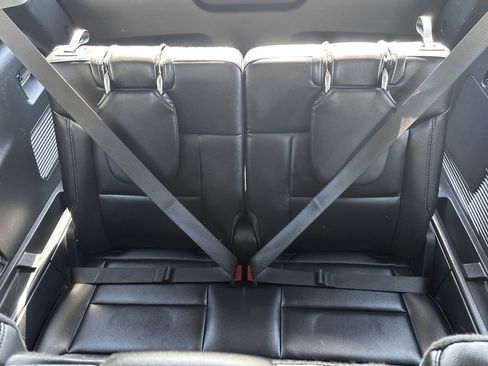 Certified 2023 Ford Explorer Limited image 18