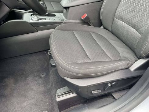 Certified 2024 Ford Escape Active FWD image 8