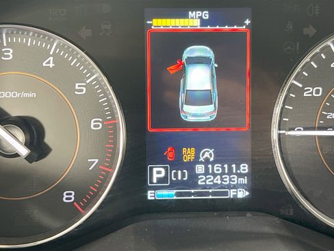Used 2023 Subaru Crosstrek 2.5i Limited w/ Moonroof Package AWD/4WD image 12