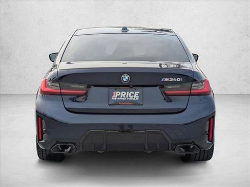 Used 2025 BMW M340i w/ Premium Package image 7