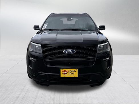 Used 2018 Ford Explorer Sport w/ Equipment Group 401A AWD/4WD image 2