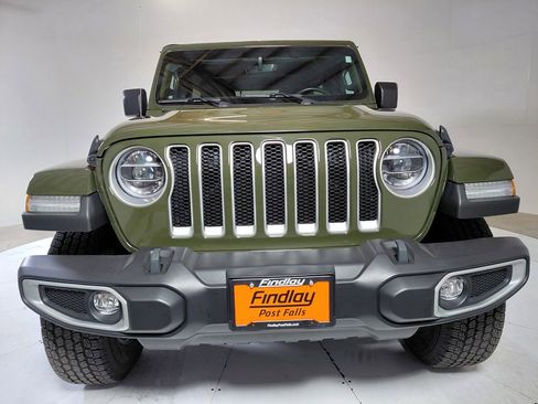 Used 2021 Jeep Wrangler Unlimited Sahara w/ Uconnect 4C Nav & Sound Group AWD/4WD image 2