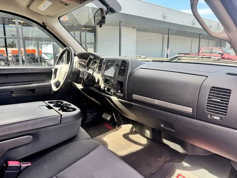 Used 2012 GMC Sierra 1500 SLE w/ Power Tech Package AWD/4WD image 36