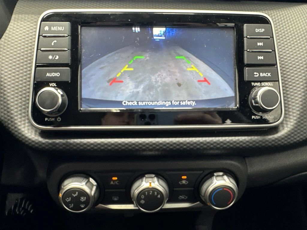 Used 2025 Nissan Kicks Play S FWD image 8