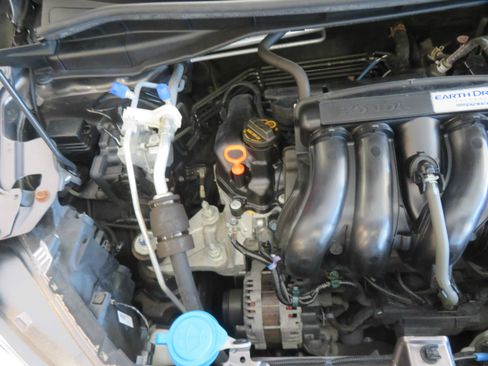 Used 2015 Honda Fit EX-L image 50
