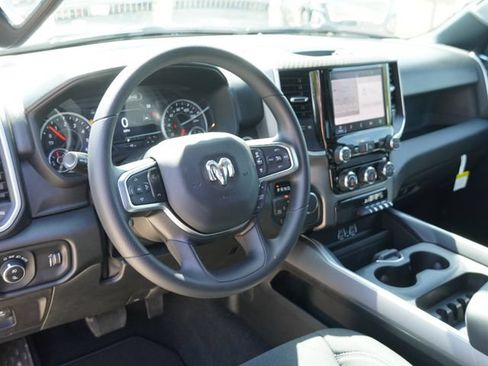 New 2026 RAM 1500 Express AWD/4WD image 16