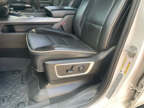 Used 2021 RAM 1500 Laramie w/ Sport Appearance Package AWD/4WD image 13