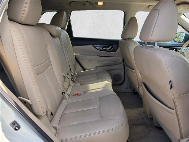 Used 2015 Nissan Rogue SL w/ SL Premium Package AWD/4WD image 12