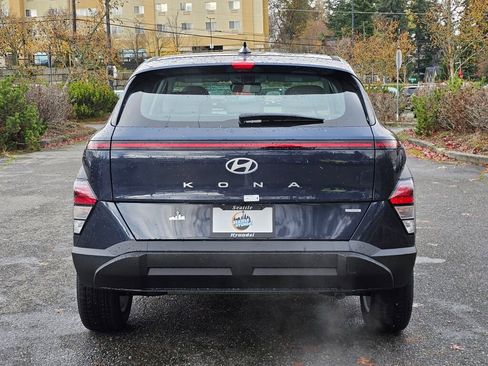 New 2026 Hyundai Kona SE image 6