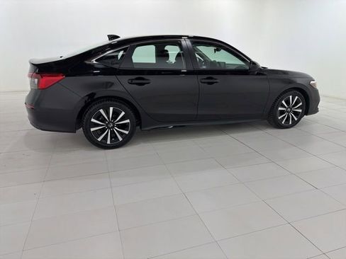 Used 2023 Honda Civic EX image 6