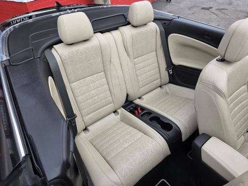 Used 2016 Buick Cascada Premium image 28